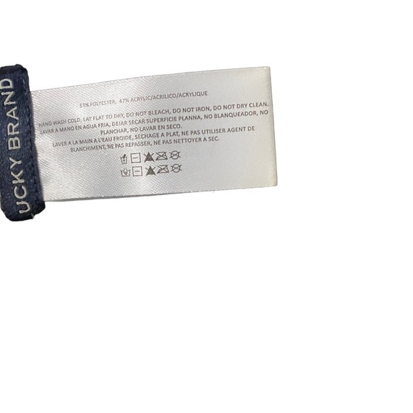 Lucky Brand Gray Frilly Scarf 65” Length 15” Wide 87” Length with Frills NWT - Picture 4 of 8